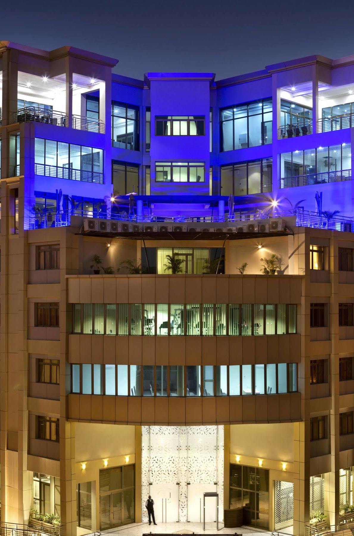 Bravia Hotel Ouagadougou Ngoại thất bức ảnh