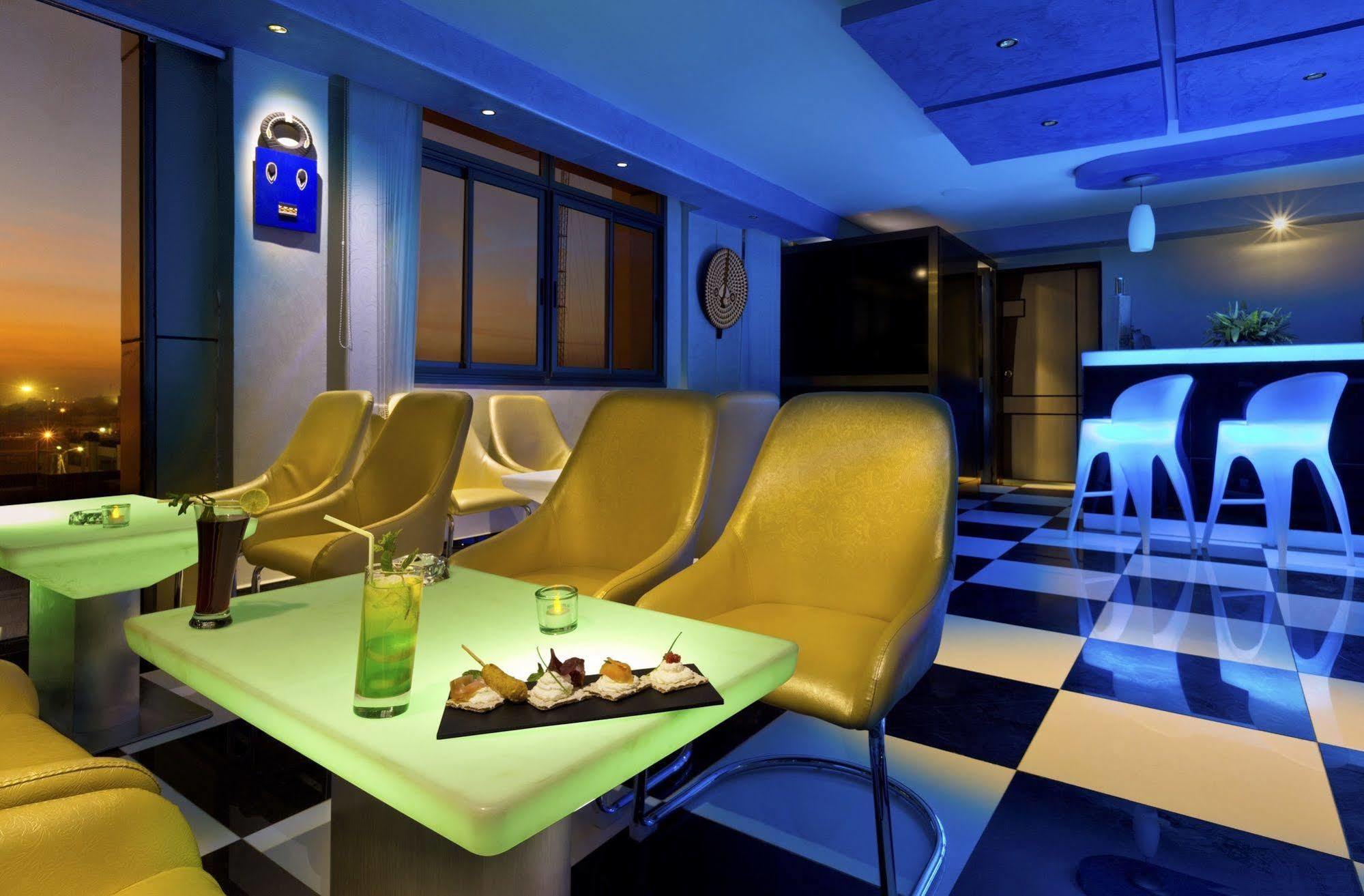 Bravia Hotel Ouagadougou Ngoại thất bức ảnh